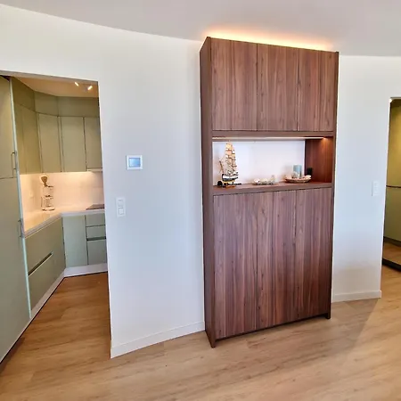 Apartment In With Ocean Views, Cleaning Included Nieuwpoort