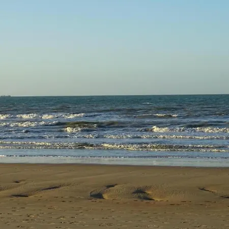 In With Ocean Views, Cleaning Included * Nieuwpoort